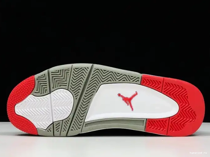 308497-060 BLACK CEMENT RETRO 4 JORDAN 0516